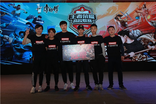 尔的进攻策