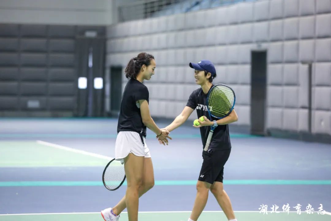 同样吸引了 同样吸引了